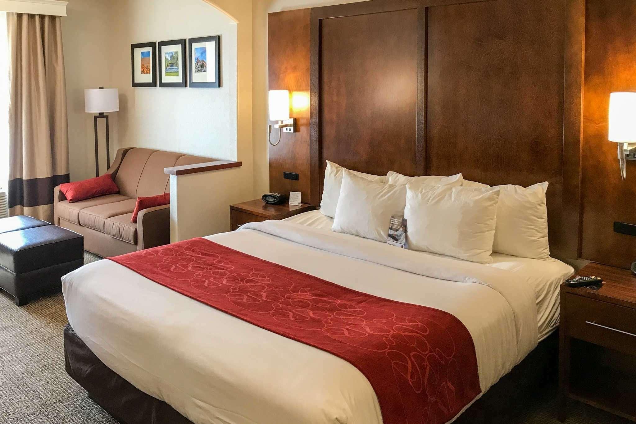Comfort Suites Near Six Flags Magic Mountain Stevenson Ranch Exterior foto