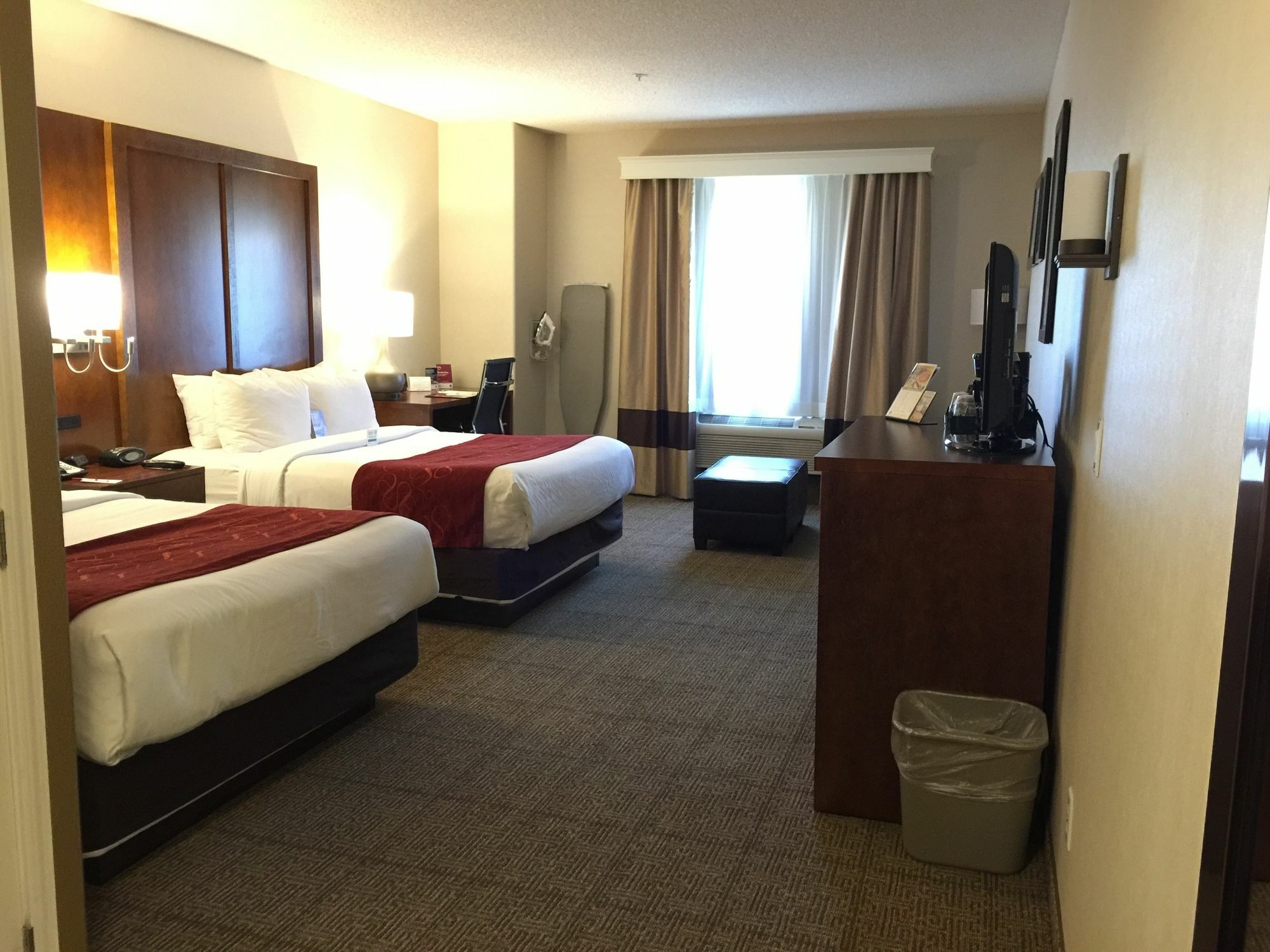 Comfort Suites Near Six Flags Magic Mountain Stevenson Ranch Exterior foto
