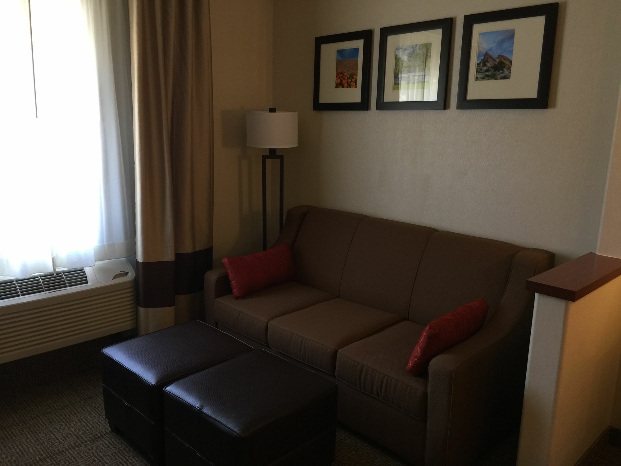 Comfort Suites Near Six Flags Magic Mountain Stevenson Ranch Exterior foto
