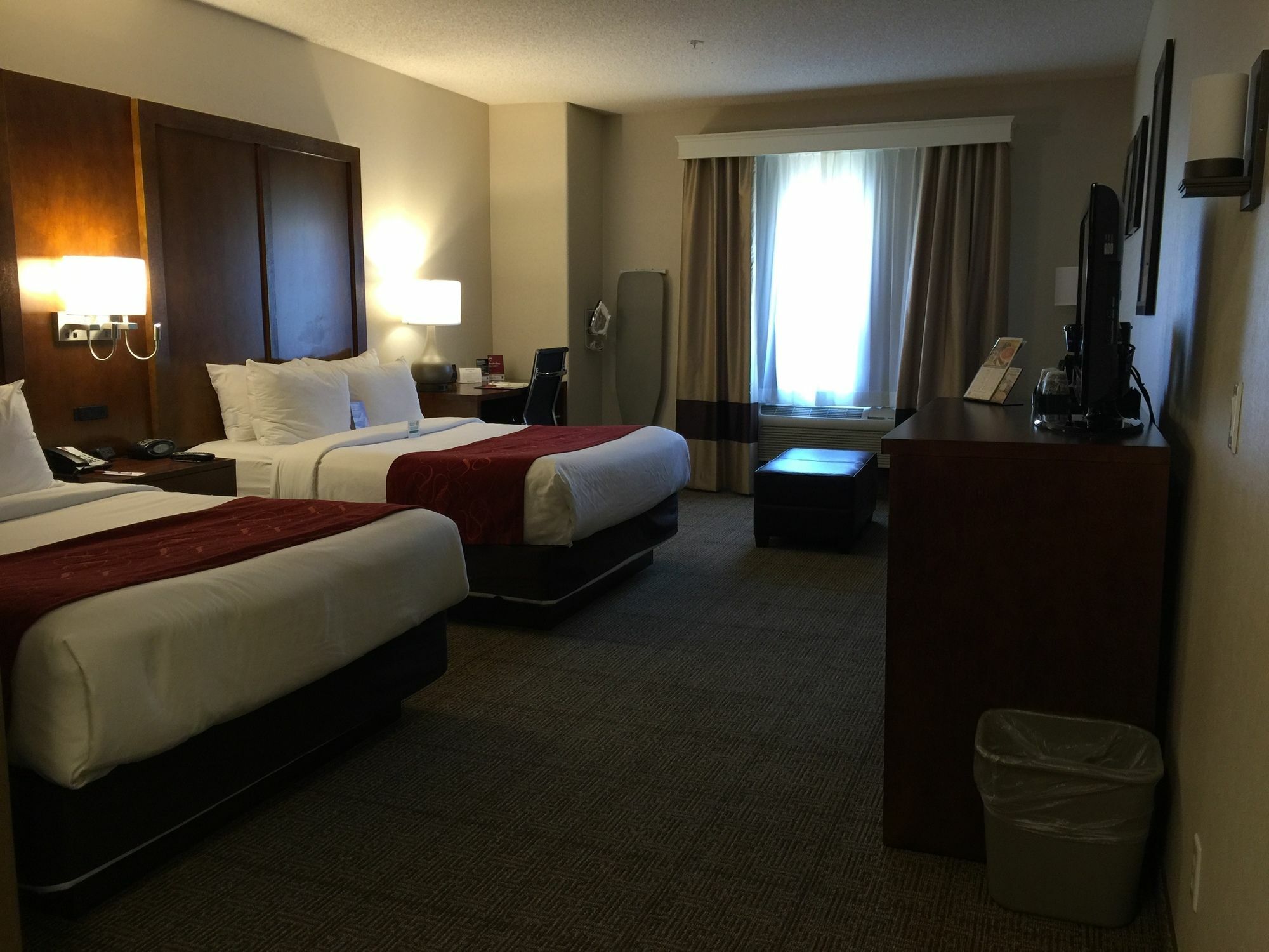 Comfort Suites Near Six Flags Magic Mountain Stevenson Ranch Exterior foto